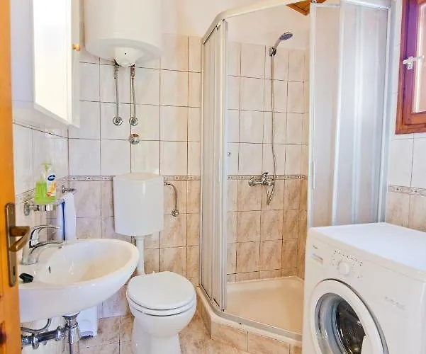 Sare Apartment Betina (Sibenik-Knin)